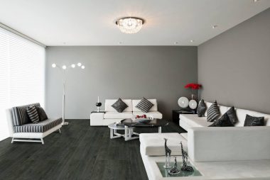 interior-design-living-room-with-big-empty-wall-2